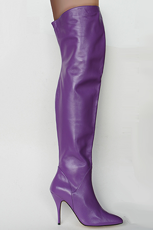 Violet Boots Chionia