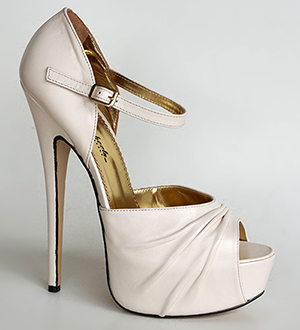 Beige Platforms Eufrosia