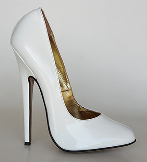 White Pumps Minervina