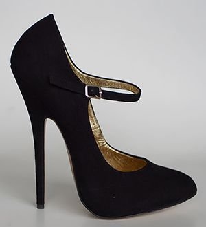 Pumps negra Minervina