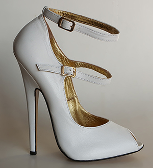 White Pumps Minervina