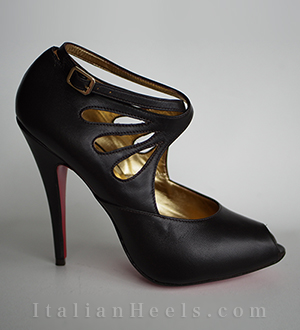 Pumps negra Isidora