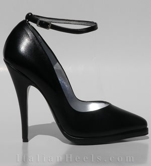 Schwarz Pumps Larzia