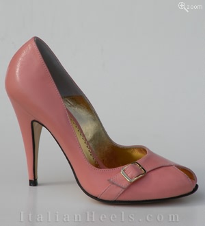 Salmon Pumps Elsa