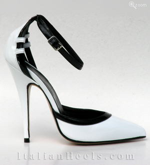 White Black Pumps Marta