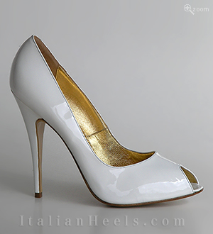 White Pumps Onesta