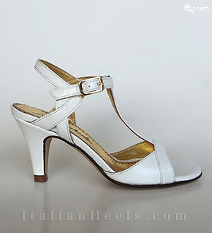 White Sandals Siria