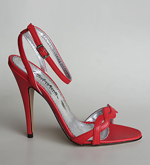 Red Sandals Dorotea