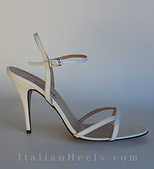 White Sandals Bisetta