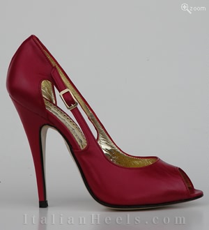 Red Sandals Nilde