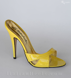 Yellow Slippers Coletta