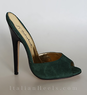 Green Slippers Leontina